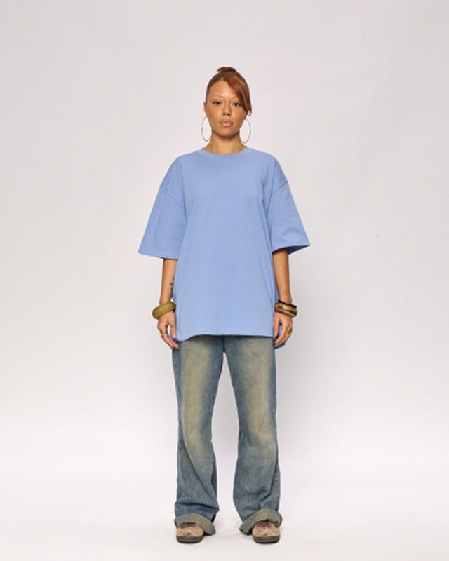 Oversized Unisex Tee - 90s Boxy Fit, Dropped Shoulders, 100% Combed Cotton 275 GSM