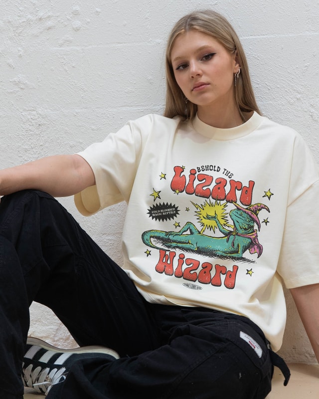Lizard Wizard Oversized Graphic Tee - Unisex 90s Boxy Fit 100% Combed Cotton