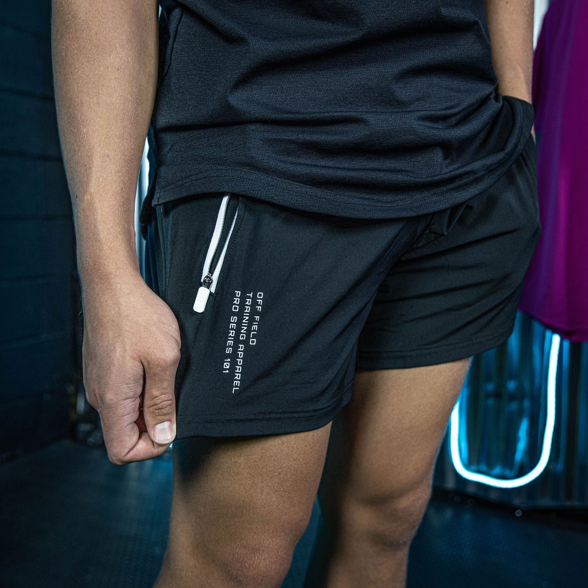 Pro Series Shorts V2 - Black/White